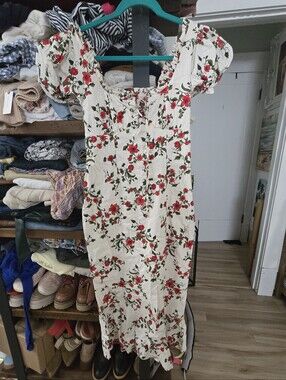 Maeve X Anthropologie Floral Puff-Sleeve Midi Dress in Cream and Red